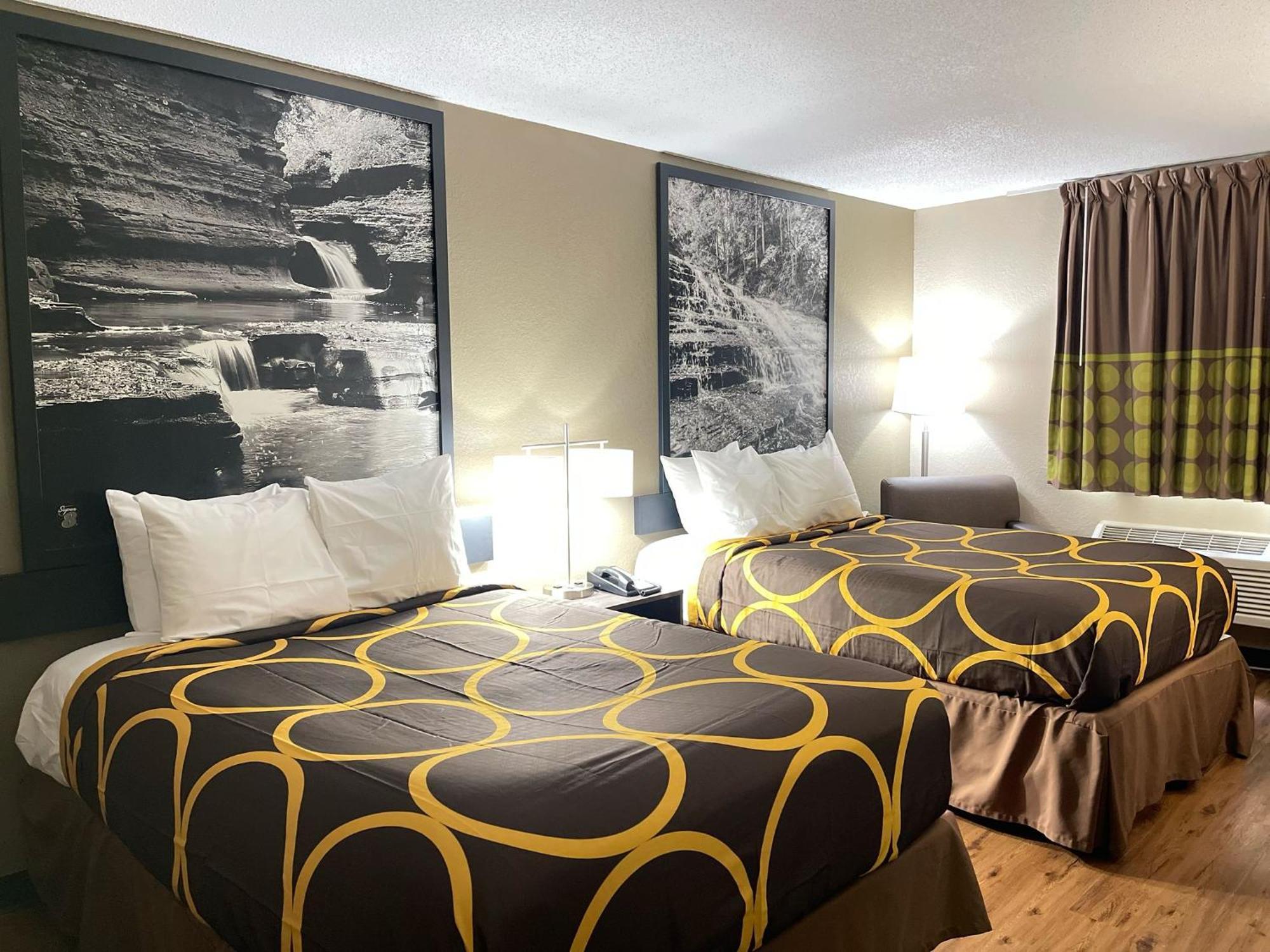 Super 8 By Wyndham Ithaca Exterior foto